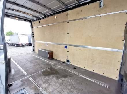 Mercedes-Benz - Sprinter