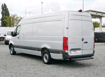 Mercedes-Benz - Sprinter