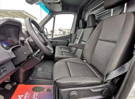 Mercedes-Benz - Sprinter