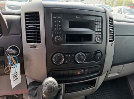 Mercedes-Benz - Sprinter