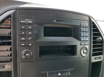 Mercedes-Benz - Vito