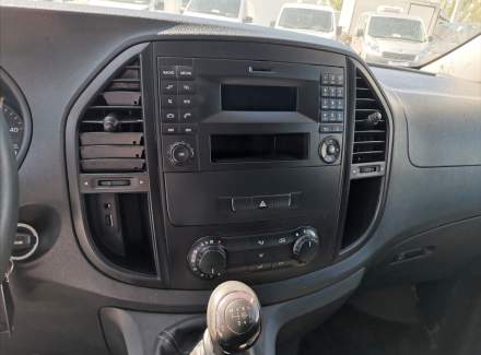 Mercedes-Benz - Vito