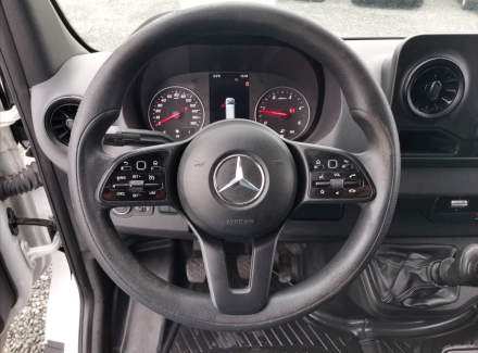 Mercedes-Benz - Sprinter