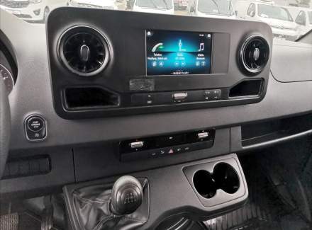 Mercedes-Benz - Sprinter