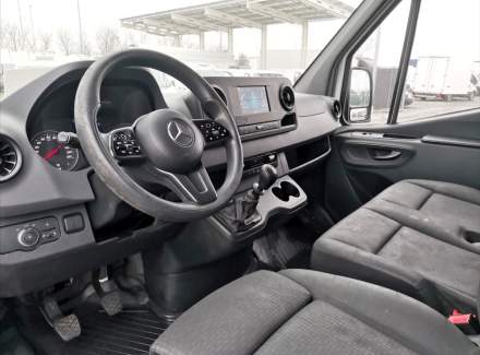 Mercedes-Benz - Sprinter