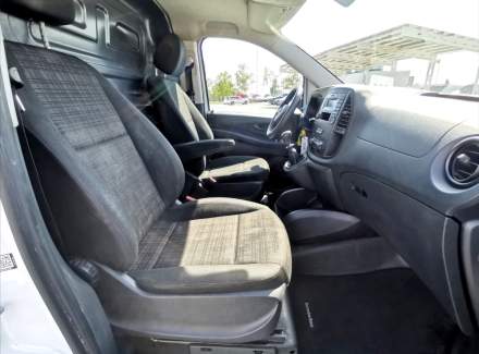 Mercedes-Benz - Vito