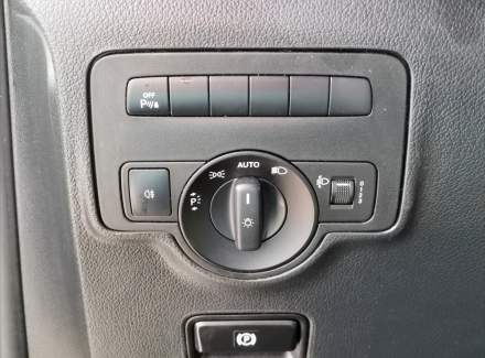 Mercedes-Benz - Vito