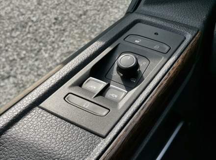 Volkswagen - Multivan