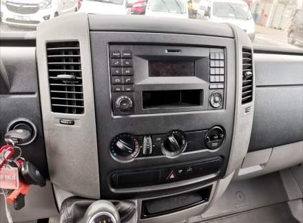 Mercedes-Benz - Sprinter