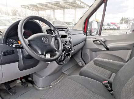 Mercedes-Benz - Sprinter