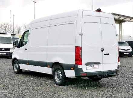 Mercedes-Benz - Sprinter