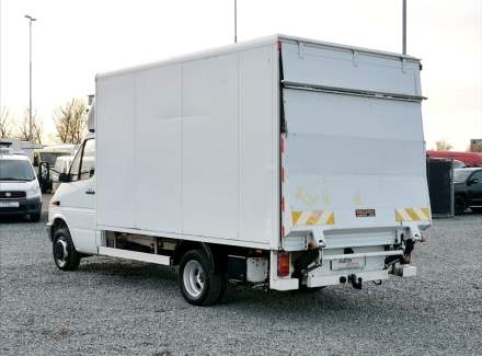 Mercedes-Benz - Sprinter