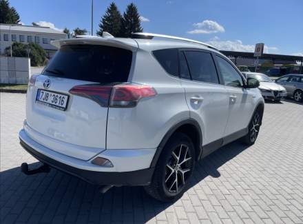 Toyota - RAV 4