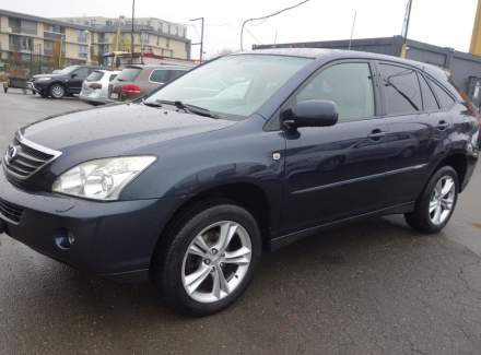 Lexus - RX