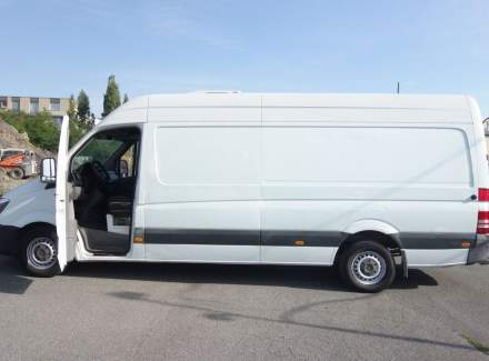 Mercedes-Benz - Sprinter