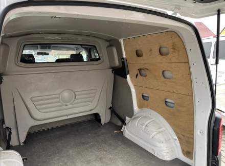 Volkswagen - Transporter