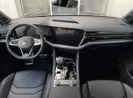 Volkswagen - Touareg