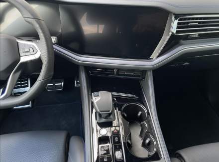 Volkswagen - Touareg