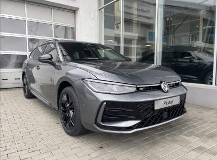 Volkswagen - Passat