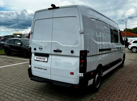 Nissan - Interstar