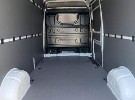 Volkswagen - Crafter