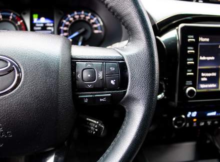 Toyota - Hilux