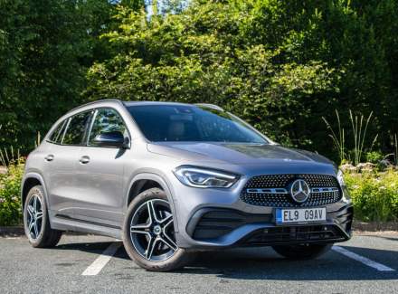 Mercedes-Benz - GLA