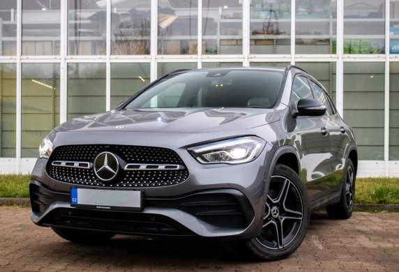 Mercedes-Benz - GLA