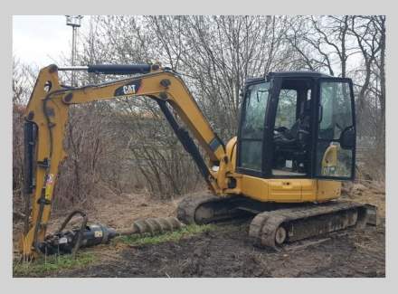 Caterpillar - Ostatní