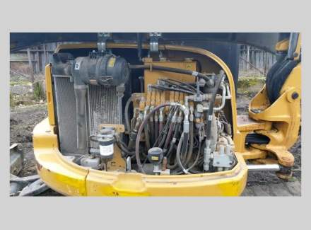 Caterpillar - Ostatní