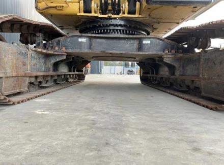 Caterpillar - Ostatní