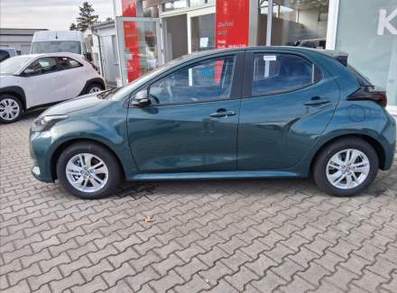 Toyota - Yaris