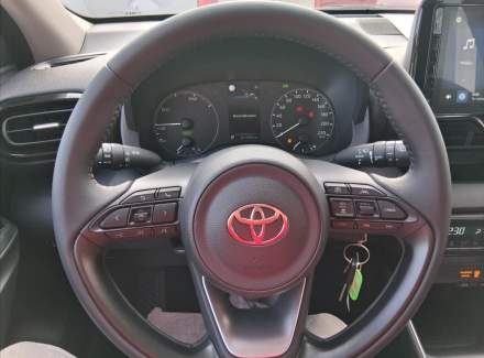 Toyota - Yaris