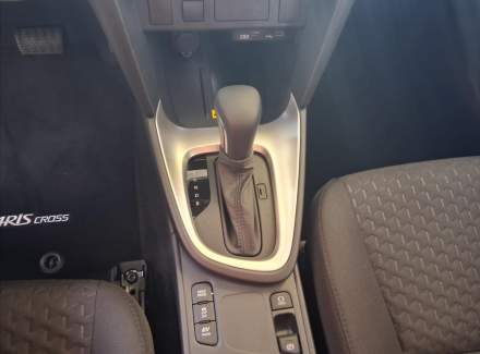 Toyota - Yaris Cross