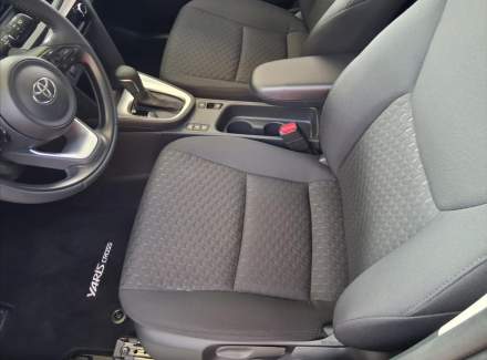 Toyota - Yaris Cross