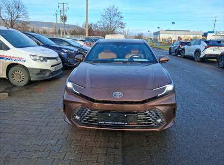 Toyota - Camry