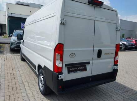 Toyota - Proace Max