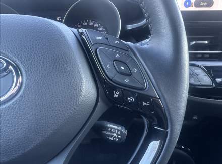 Toyota - C-HR