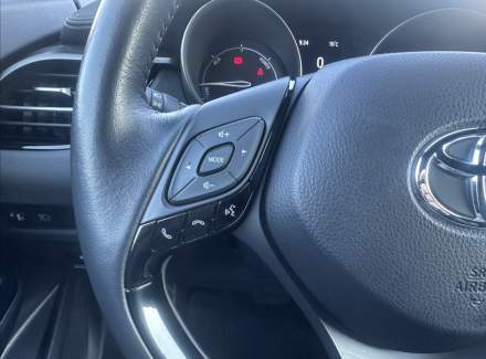 Toyota - C-HR