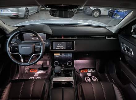Land Rover - Range Rover Velar