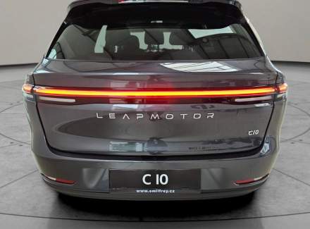 Leapmotor - C10