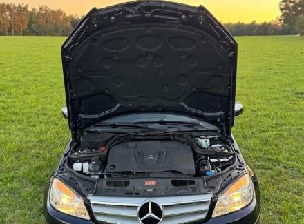 Mercedes-Benz - C-class