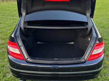 Mercedes-Benz - C-class