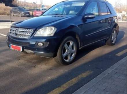 Mercedes-Benz - M-class