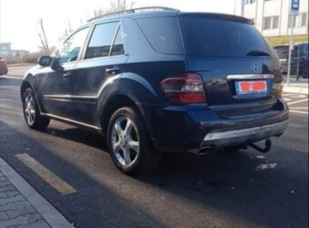 Mercedes-Benz - M-class