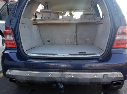 Mercedes-Benz - M-class