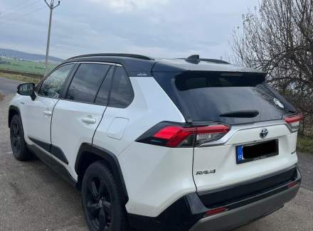 Toyota - RAV 4