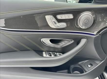 Mercedes-Benz - E-class