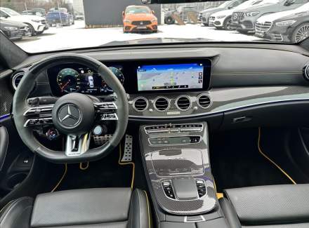 Mercedes-Benz - E-class