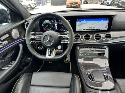 Mercedes-Benz - E-class